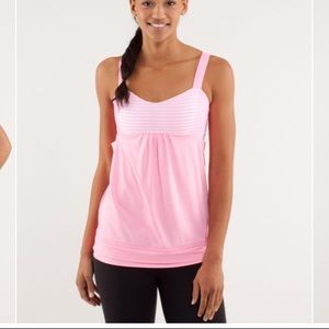Lululemon babydoll tank with built in bra- size 10